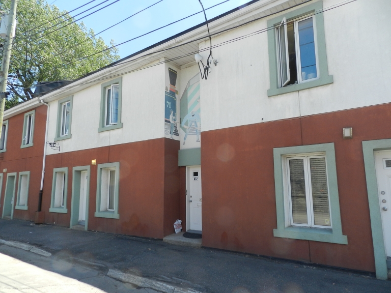 Maisons ouvrières sur la rue Sébastopol